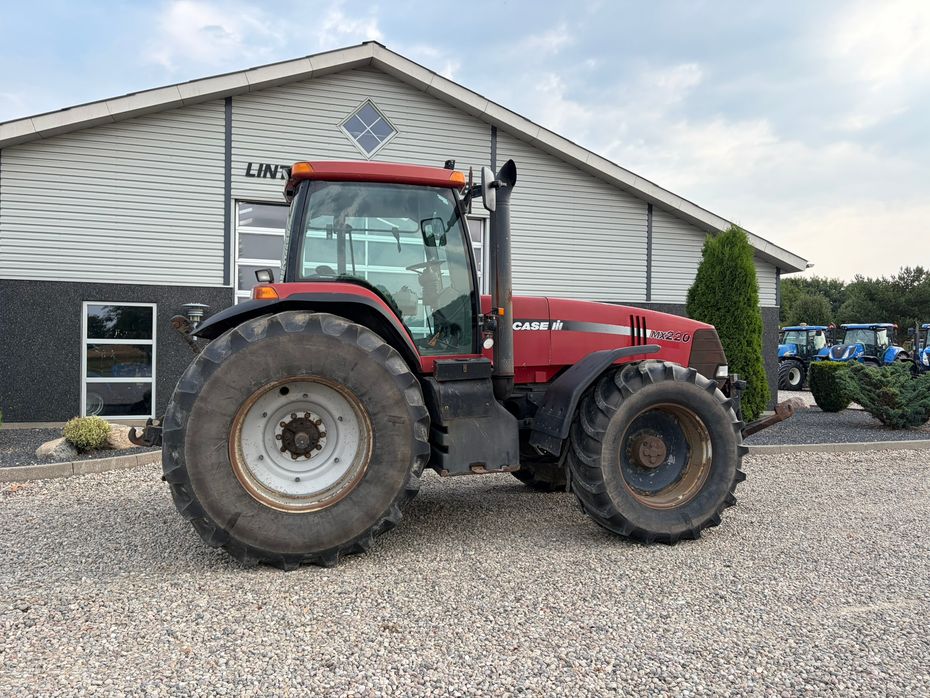 Case IH MX220 med den store 8.3 L Motor - Traktorer - Traktorer 4 wd - 11