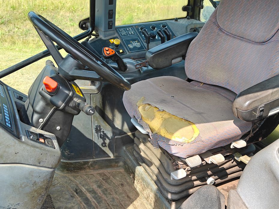 New Holland TM165 - Traktorer - Traktorer 4 wd - 5