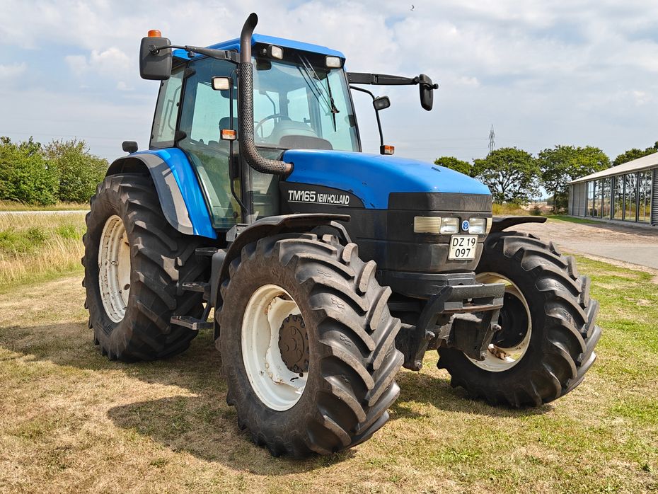New Holland TM165 - Traktorer - Traktorer 4 wd - 2