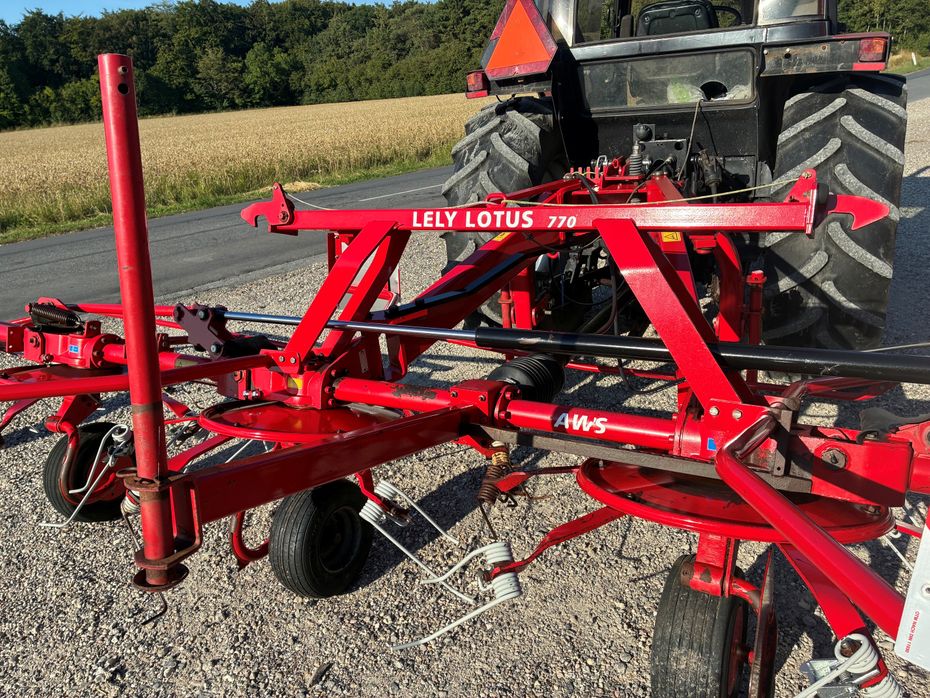 Lely Lotus 770 - Hø- og halmhåndtering - River og vendere - 5