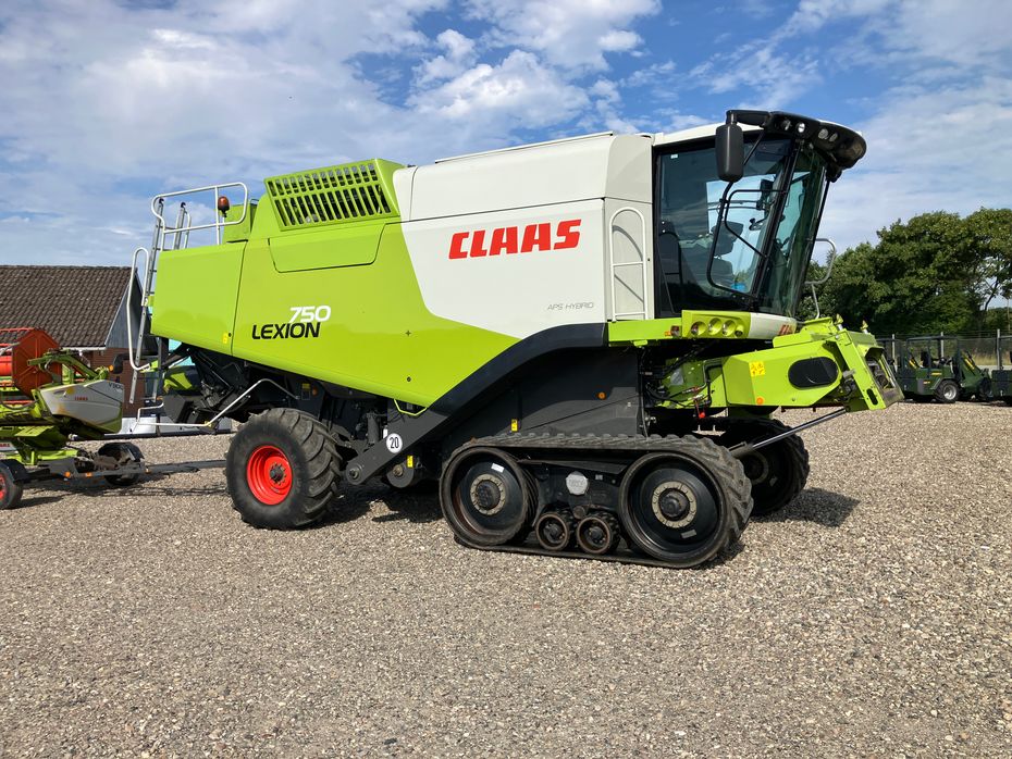 CLAAS LEXION 750TT - Høstmaskiner - Mejetærskere - 1