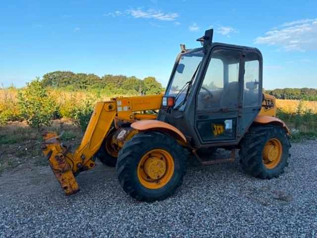 JCB 526-55