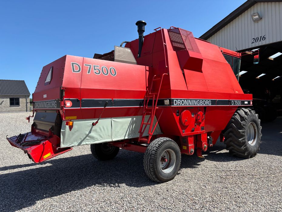 Dronningborg D7500 Powerflow m 14 fod - Høstmaskiner - Mejetærskere - 2