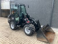 Giant G2700 X-TRA HD PLUS black edition - Læssemaskiner - Minilæssere - 2