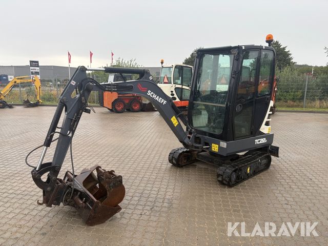 Schaeff tc22