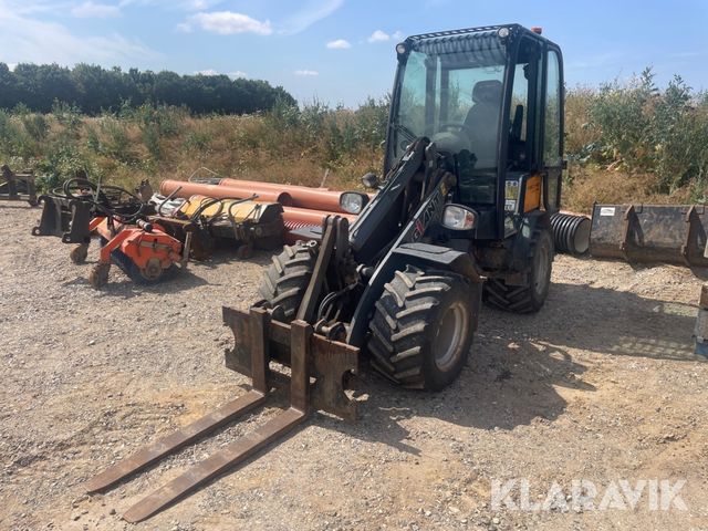 Giant V452T X-TRA HD
