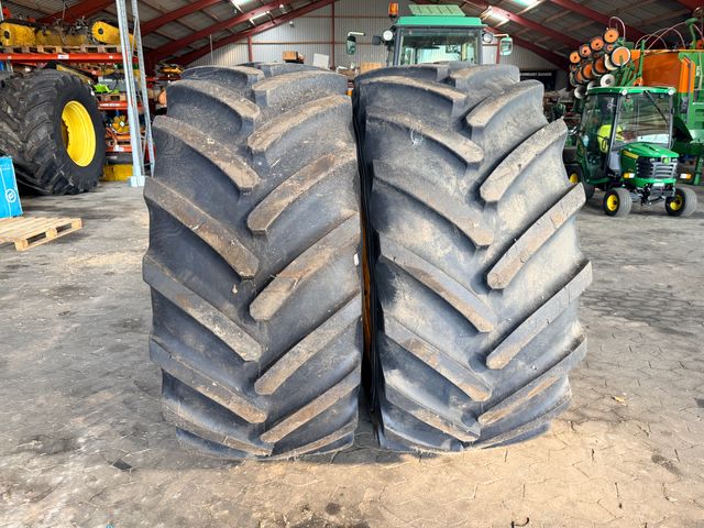 John Deere 8370R