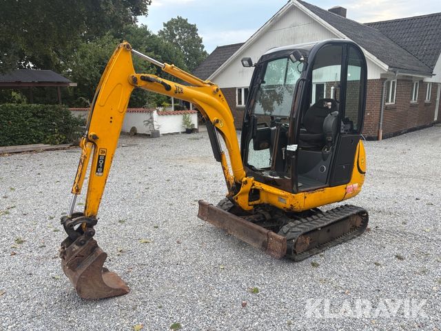 JCB 8018