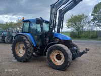 New Holland TS 115 Turbo med frontlæsser,Frontlift,front pto - Traktorer - Traktorer 4 wd - 5