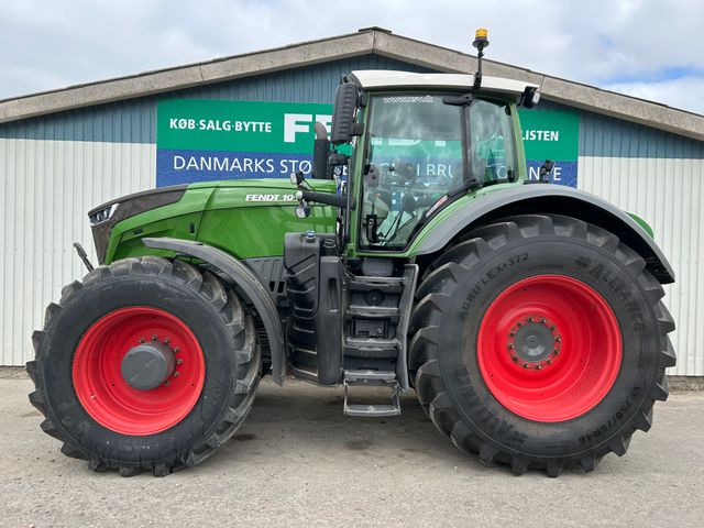 Fendt 1042 Vario S4 Profi Plus