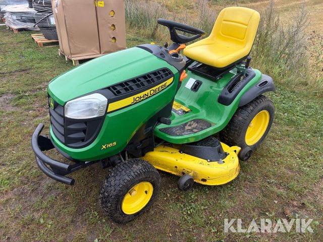 John Deere X165