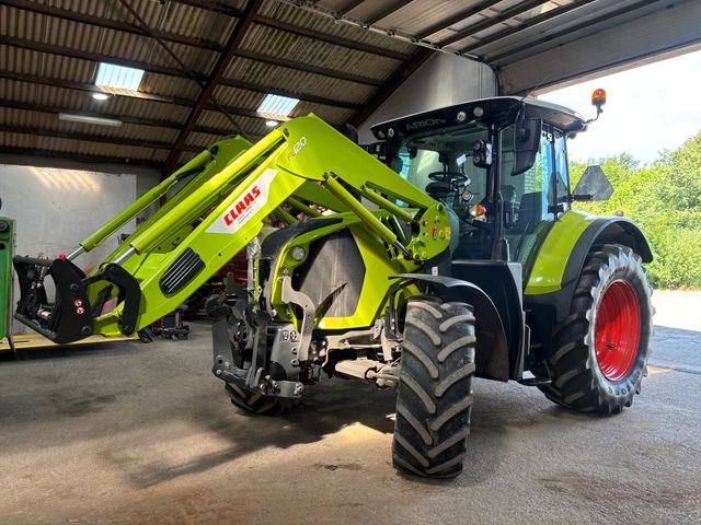 CLAAS ARION 530 CIS