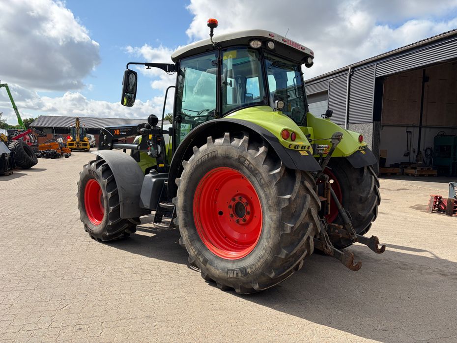 CLAAS ARION 640 CEBIS - Traktorer - Traktorer 4 wd - 5