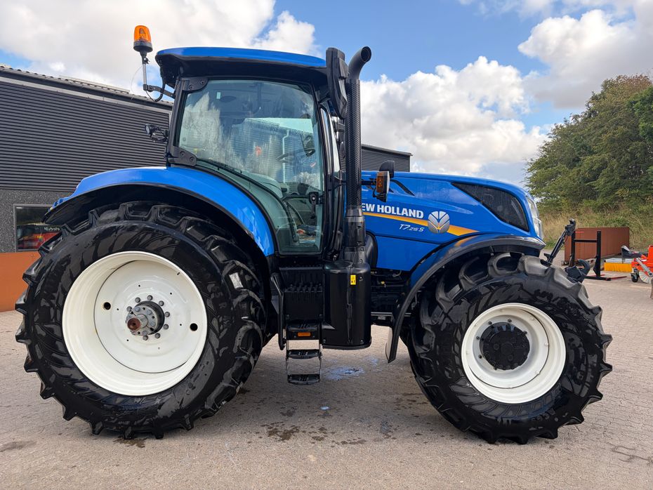 New Holland T7.215 S - Traktorer - Traktorer 4 wd - 5