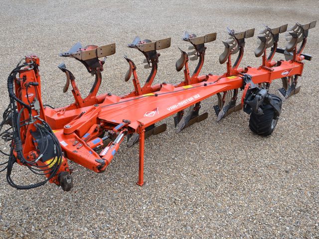 Kuhn VARI-MASTER 182 6 furet 