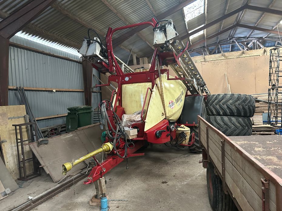 Hardi Navigator 4000 24 GVA   Alu-bom - Sprøjter - Trailersprøjter - 1
