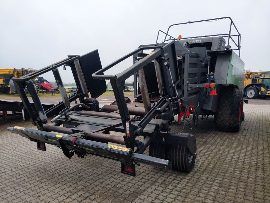 Fendt 12130 N - Pressere - Bigballe - 7