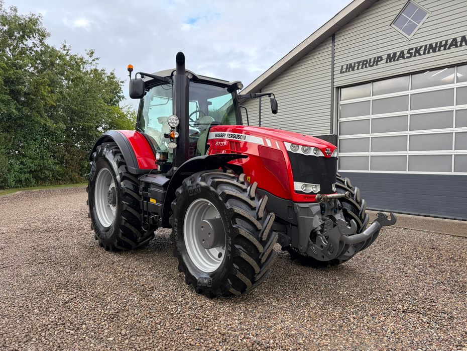 Massey Ferguson 8737 Dyna VT med frontlift. - Traktorer - Traktorer 4 wd - 18