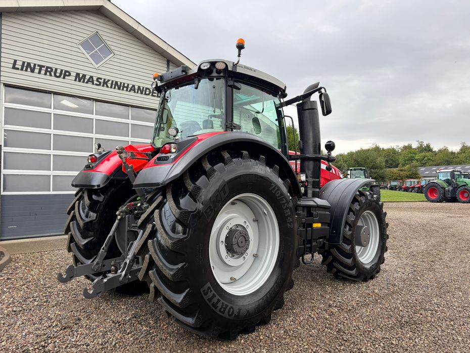 Massey Ferguson 8737 Dyna VT med frontlift. - Traktorer - Traktorer 4 wd - 15