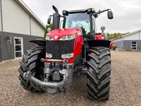 Massey Ferguson 8737 Dyna VT med frontlift. - Traktorer - Traktorer 4 wd - 6
