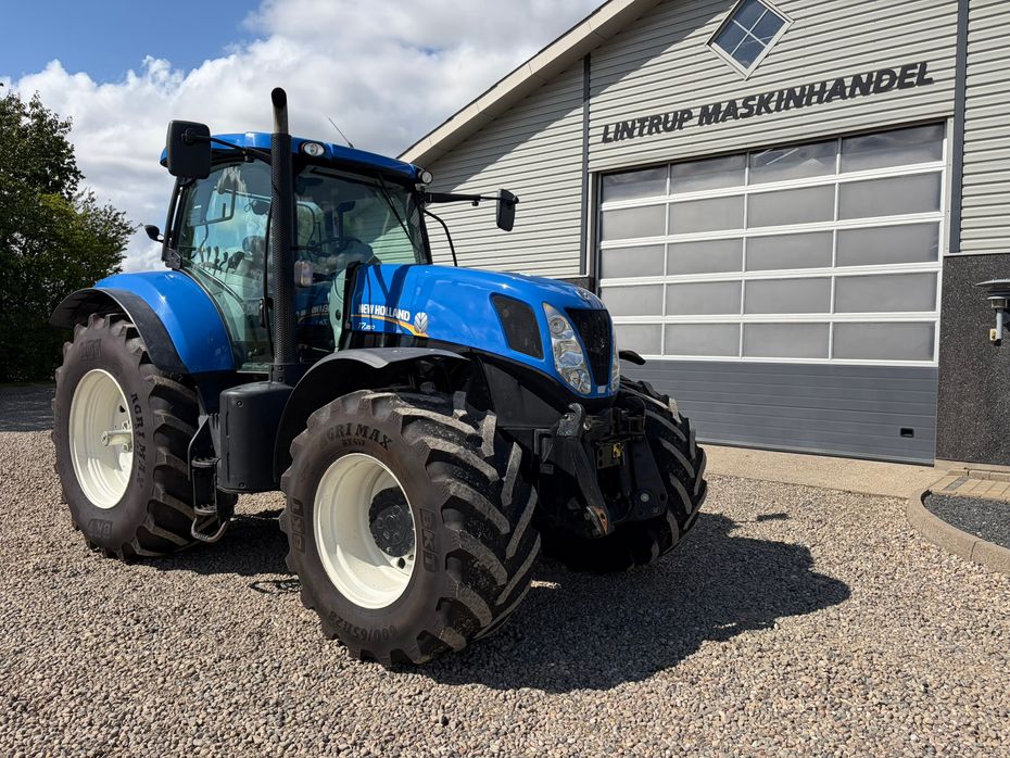 New Holland T7.250 Med frontlift. Pæn og velholdt traktor - Traktorer - Traktorer 4 wd - 18