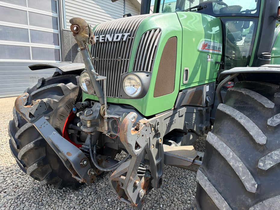 Fendt 412 Vario Farmer 1 Ejers fra Ny og kun 6906 Timer - Traktorer - Traktorer 4 wd - 4