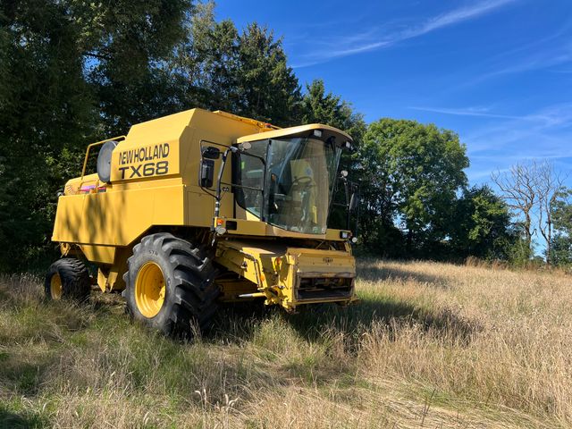 New Holland TX 68