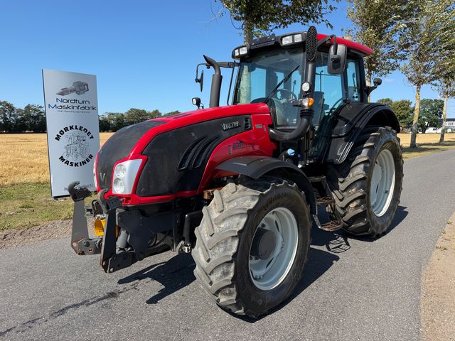 Valtra T153 HiTech