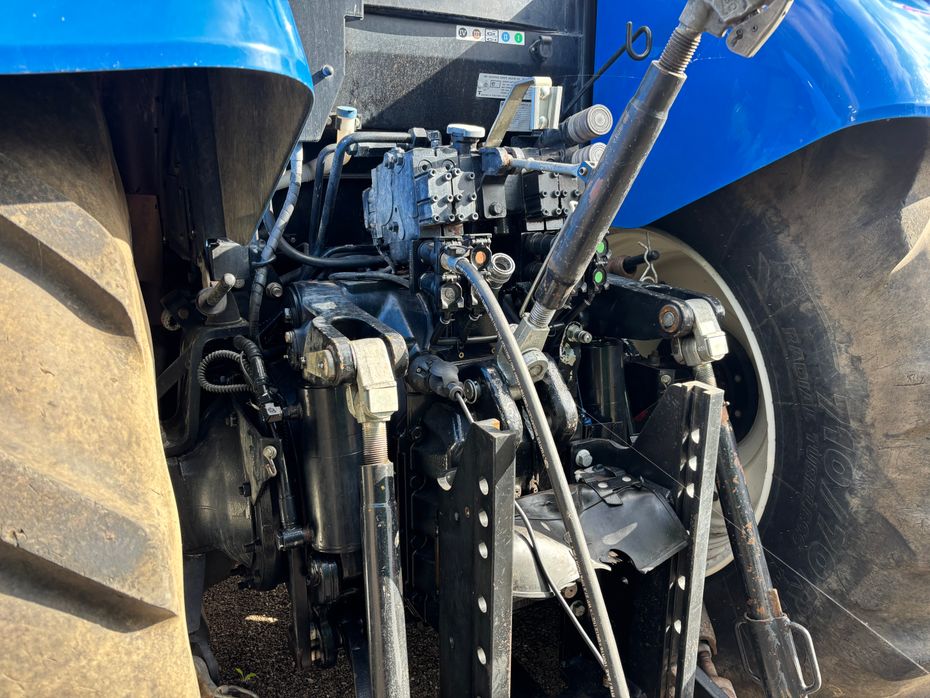 New Holland T7.270 AutoCommand Supersteer - Traktorer - Traktorer 4 wd - 5