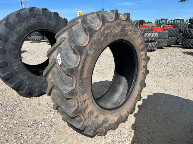 BKT 520/85R38