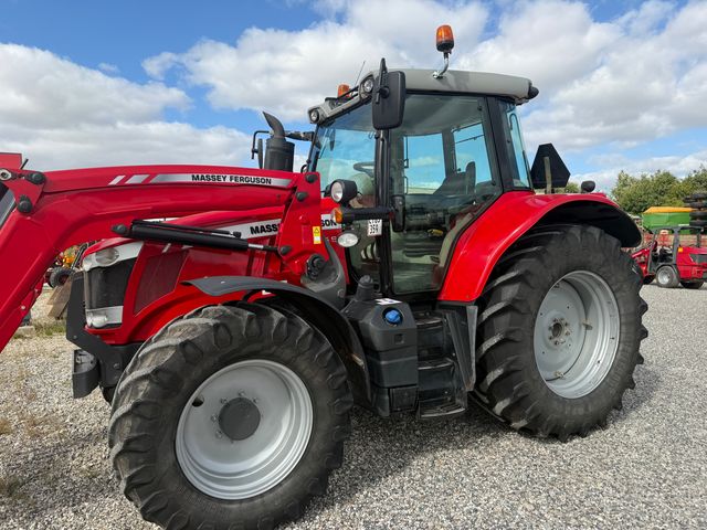 Massey Ferguson 6715S Dyna 6