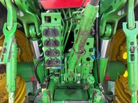 John Deere 7930 M. Frontlift, TLS affjedret foraksel, Front PTO og Autotrac Ready - Traktorer - Traktorer 4 wd - 16