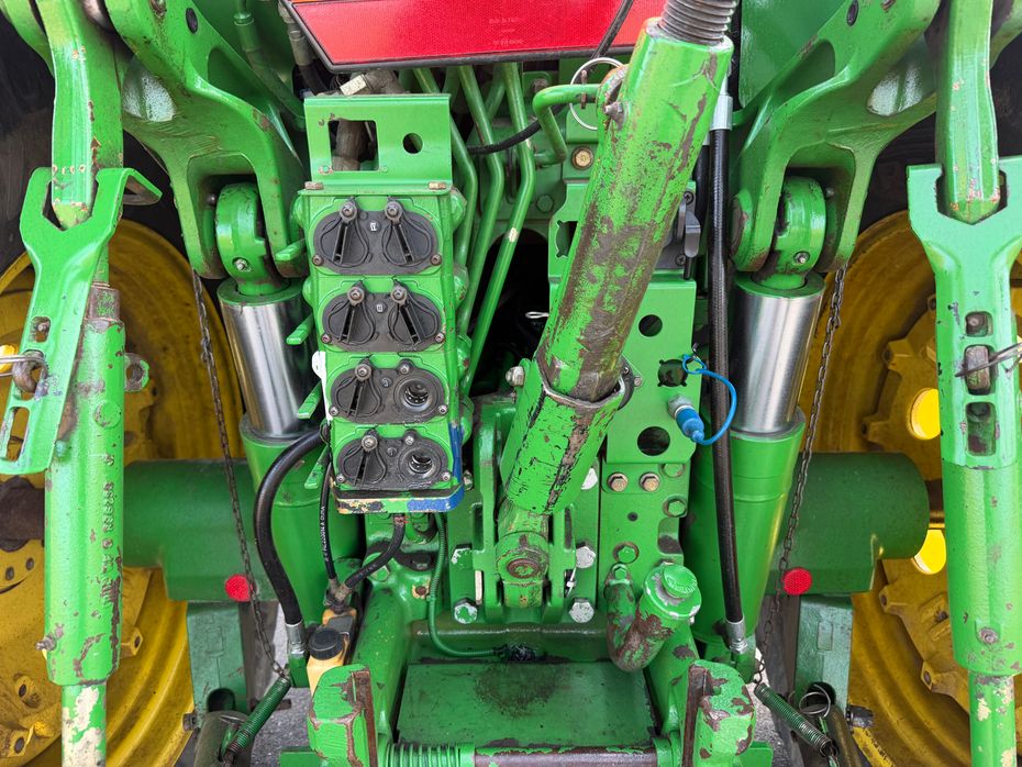 John Deere 7930 M. Frontlift, TLS affjedret foraksel, Front PTO og Autotrac Ready - Traktorer - Traktorer 4 wd - 16