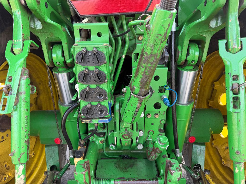 John Deere 7930 Premium m. Frontlift, TLS affjedret foraksel, Front PTO og Autotrac Ready – billede 16