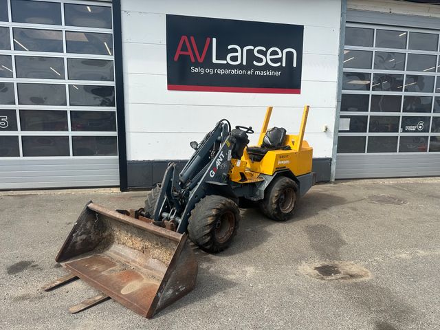 Giant V451T