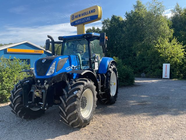 New Holland T7.215S 