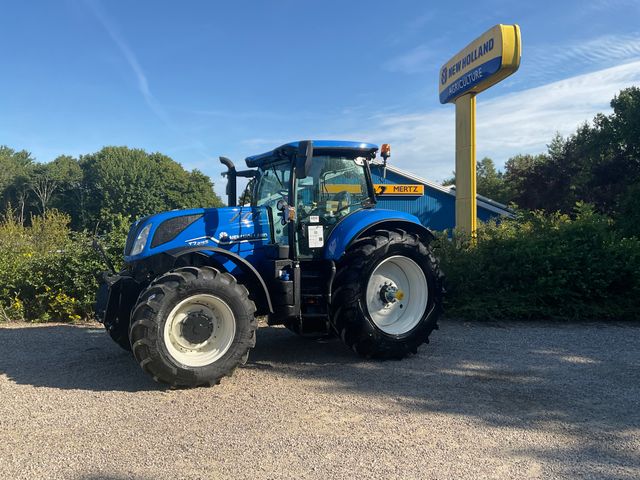 New Holland T7.215S 
