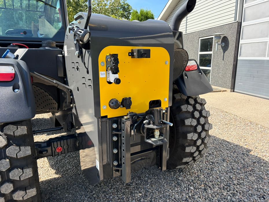 New Holland TH 7.42 Elite Den nye model 145hk med masser af udstyr og 6F-3R PowerShift transmission - Læssemaskiner - Teleskoplæssere - 15
