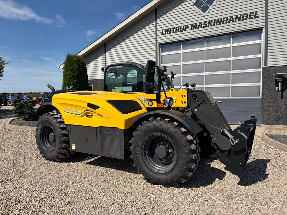 New Holland TH 7.42 Elite Den nye model 145hk med masser af udstyr og 6F-3R PowerShift transmission - Læssemaskiner - Teleskoplæssere - 2