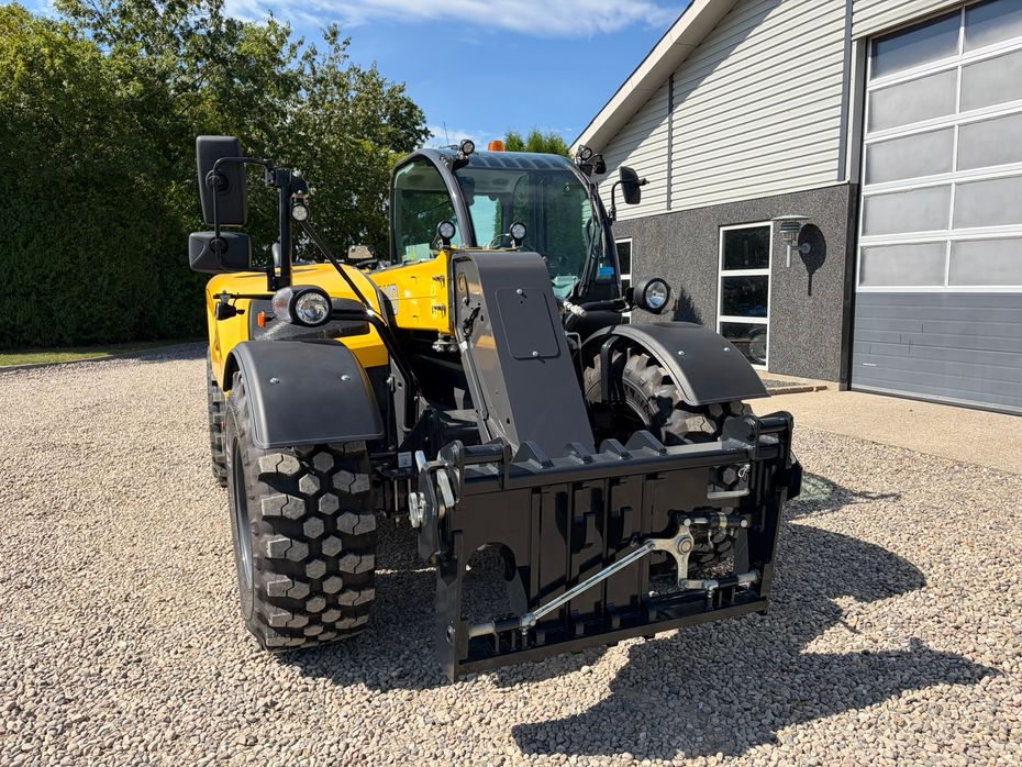 New Holland TH 7.42 Elite Den nye model 145hk med masser af udstyr og 6F-3R PowerShift transmission - Læssemaskiner - Teleskoplæssere - 3
