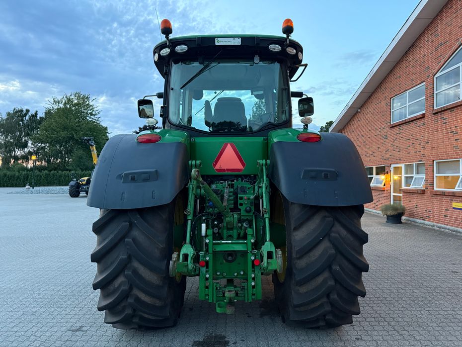 John Deere 7310R - Traktorer - Traktorer 4 wd - 6