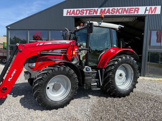 Massey Ferguson 6715S Dyna 6