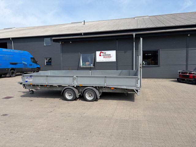 Ifor Williams LM167B