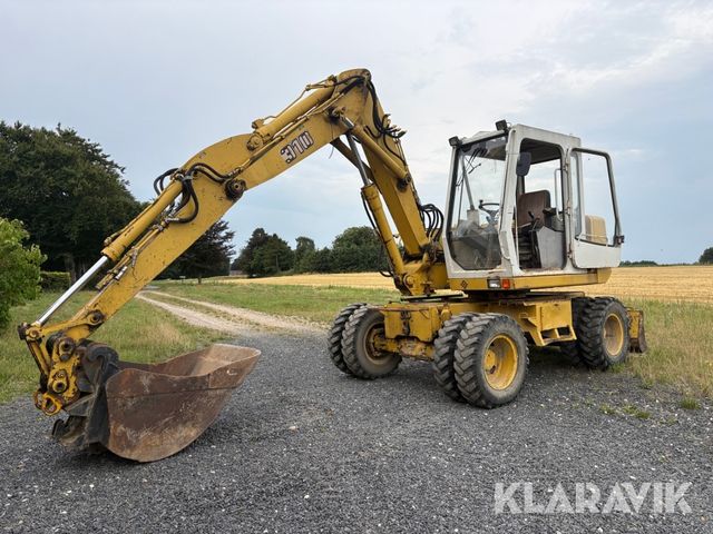 Liebherr A310