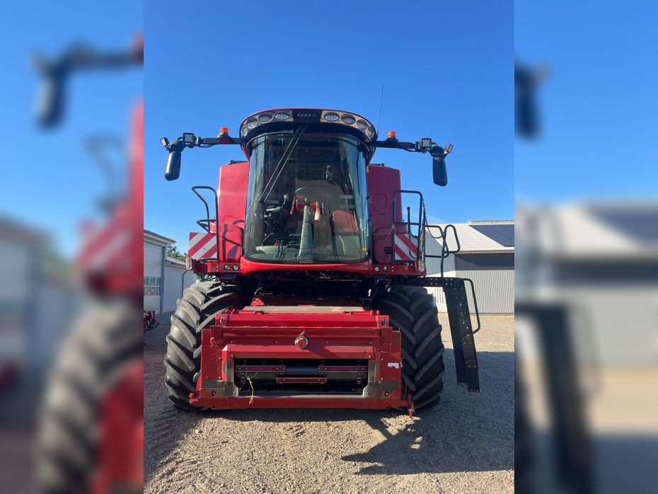 Case IH AXIAL-FLOW 8250 Mejetærsker. - Høstmaskiner - Mejetærskere - 3