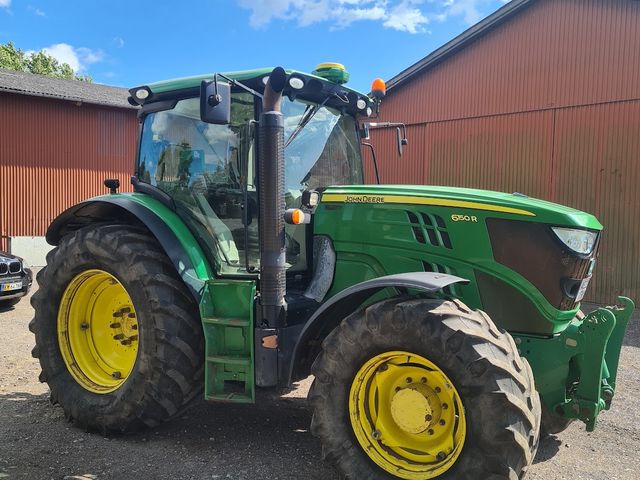 John Deere 6150R