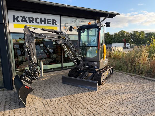 Volvo ECR25D