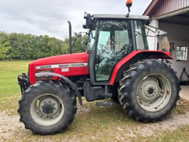 Massey Ferguson 4255