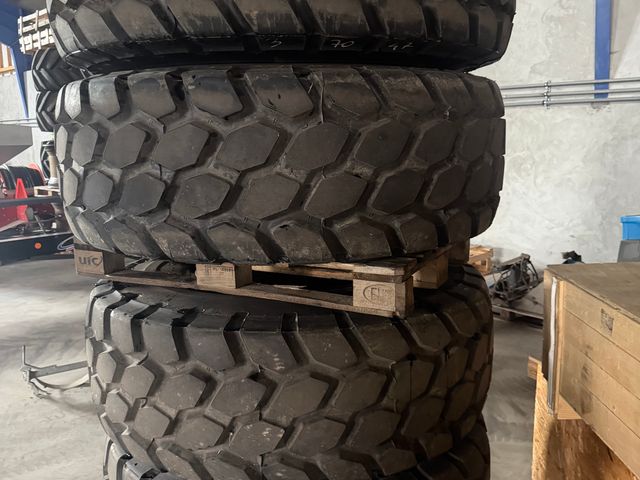 Bridgestone 20.5R25