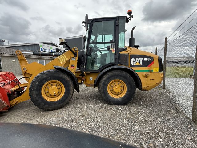 CAT 906 H2